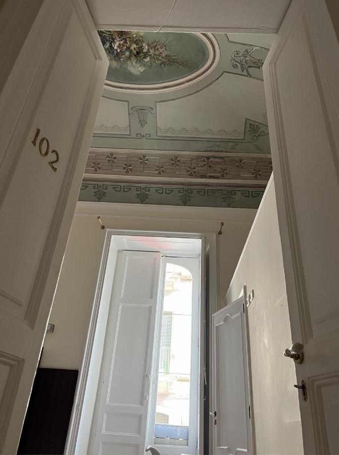 Il Giardino E Gli Affreschi Bed & Breakfast Catania Exterior foto